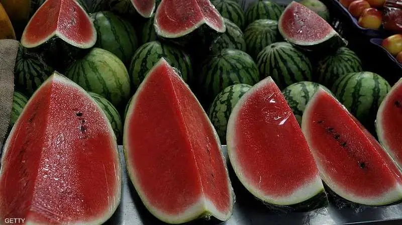 منع بيع البطيخ الأحمر المقطع عبر كامل ولاية تيارت