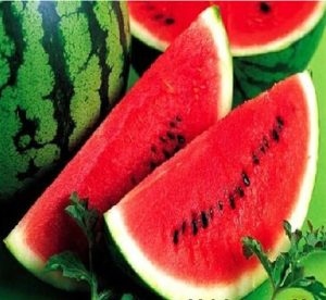 وزارة الداخلية تنفي شائعات فساد البطيخ الأحمر وتتوعد مروّجي الأخبار الكاذبة